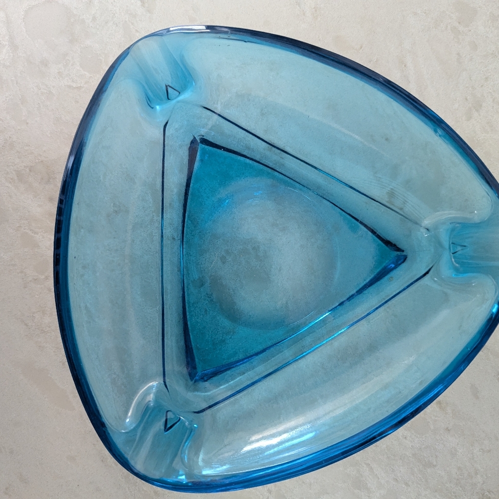 Elegant Blue Glass Art Bowl